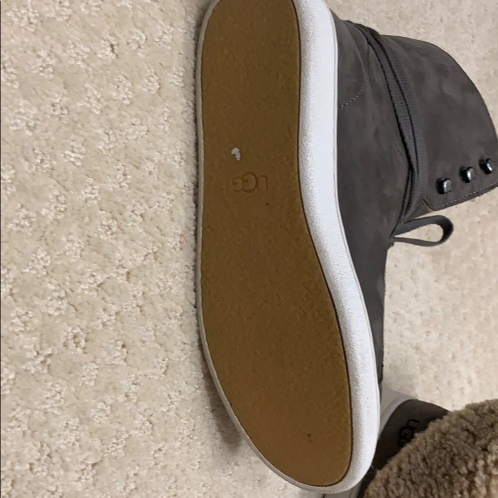Ugg Shoes - image 3